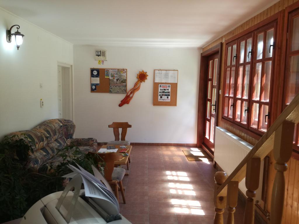 Pensiunea Flori De Camp Vatra Dornei Exterior photo